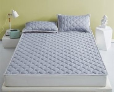 Bed-Covers-Extra-Large-Bed-Cover-2.jpg